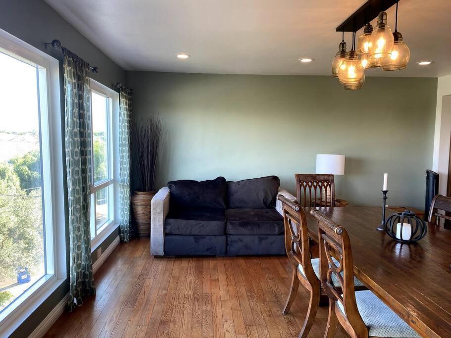 Hilltop Oasis Near Palos Verdes *
